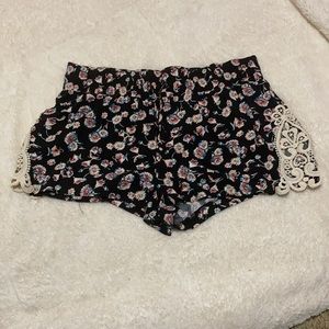 Xhilaration floral soft shorts